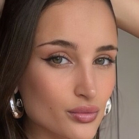 Emma Barker Çıplak