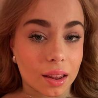 Emmiiisabella Çıplak