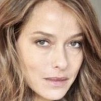 Estelle Skornik Çıplak