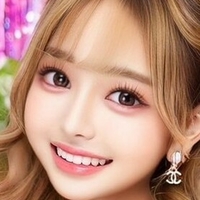 eve_segretario Çıplak