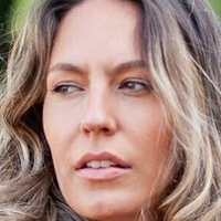 Evelyn Annika Çıplak