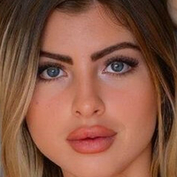 Evelyn Viterbo Çıplak