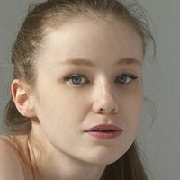 Extr Emily Çıplak