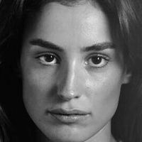 Georgina Sentinella Çıplak