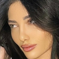 Gigi Papasavvas Çıplak