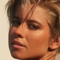 Hanna Sökeland Çıplak