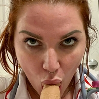 headnurseincharge Çıplak