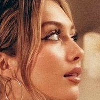 heloise huthart Çıplak