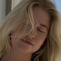 Hilda Sigurdsson Çıplak