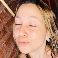 In And Out Uniform Çıplak