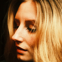 itsaprilfree Çıplak