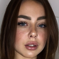 Ivana lukic Çıplak