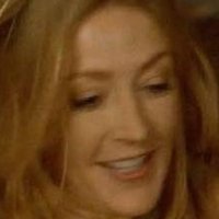 Jennifer Finnigan Çıplak