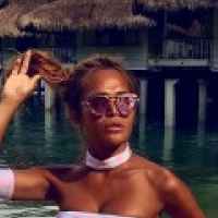Jessica Book Çıplak