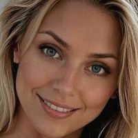 Jessica Gustaffson Çıplak