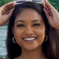 Karolina Achong Çıplak