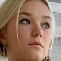 Katie Sigm Çıplak