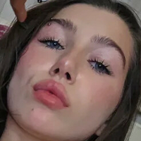 katpetitee Çıplak