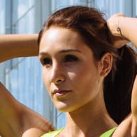 Kayla Itsines Çıplak