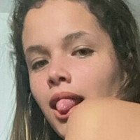 Kenia Koop Çıplak