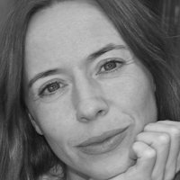 Kirsti Eline Torhaug Çıplak