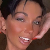 Kristina Kazakova Çıplak