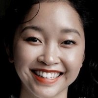 Lana Condor Çıplak