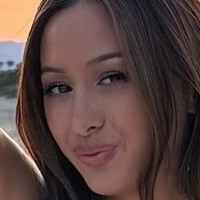 Lara Callon Çıplak