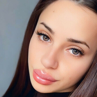 latinnmodel Çıplak