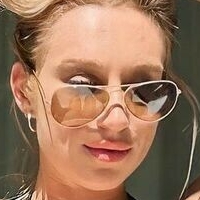 Laura Colucci Çıplak