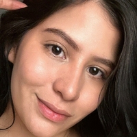 Laura Cookie Çıplak