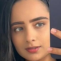 Laura Serna Çıplak