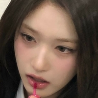 Lee Hyun-Seo Çıplak