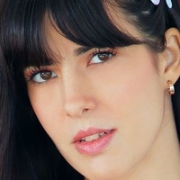 Leni Doll Çıplak