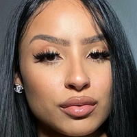 Lesley Dayana Çıplak