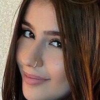 Liluzisquirt Çıplak
