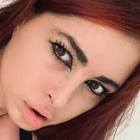 Linda Adams Çıplak