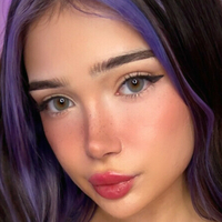 Lola Wolfe Çıplak