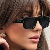 Loredana Brati Çıplak