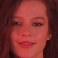 Lorienn Çıplak