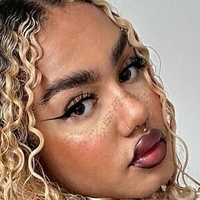 Louisaxstar Çıplak