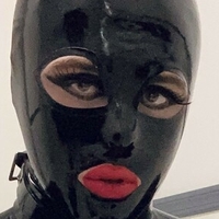 luciaandleighlatex Çıplak