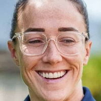 Lucy Bronze Çıplak
