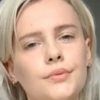 m_a_r_s_h_a_l_l_o_w_024 Çıplak