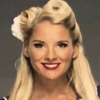 Macey Lacey Çıplak