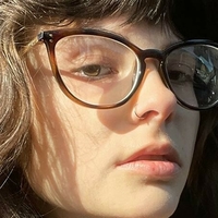 maggie.maybe.margaret Çıplak