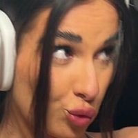 Makayla Anisa Çıplak