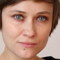 Malina Manovici Çıplak