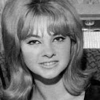 Mandy Rice-Davies Çıplak