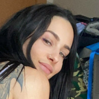 Maria Phlores Çıplak